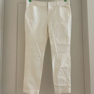 White Old Navy Pixie Ankle Pants size 14